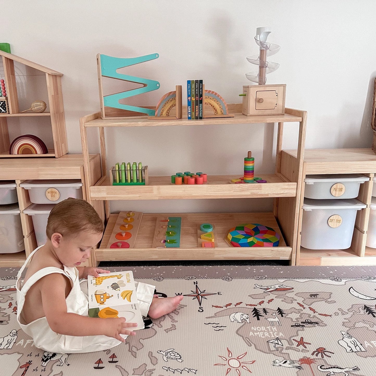 Adjustable Solid Wood 3 Layer Storage Shelf
