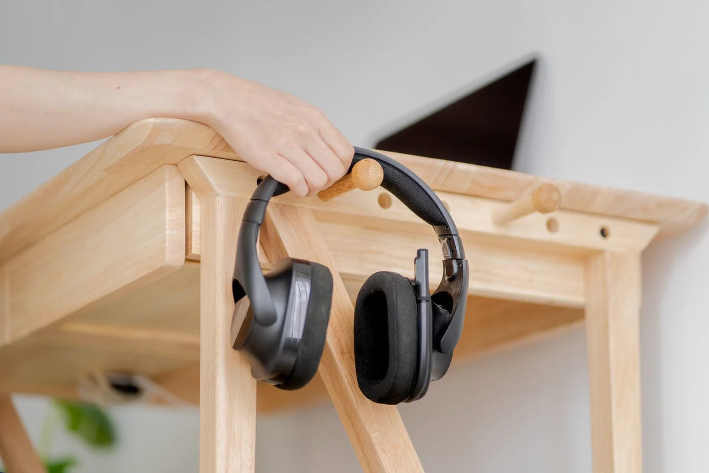 Solid Wood Study Desk With Easel